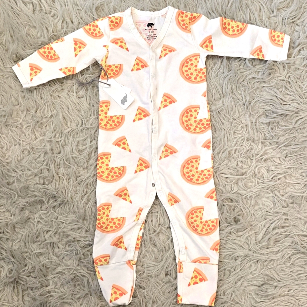 Monica & Andy Pizza One Piece